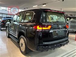 تۆیۆتا لاند کروزەر